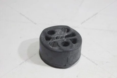 Опора-підвіс глушника LC200 (17-) 4,5d Toyota TOYOTA '1756531050
