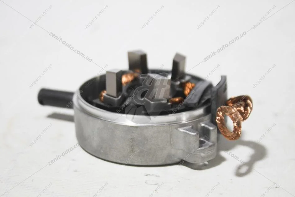 Щеткодержатель стартера (28130-31040) TOYOTA 2813031040 (фото 1)