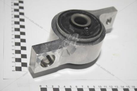 Сайлентблок рычага пер ниж лев зад Lexus GS (06-) (48076-30030) TOYOTA 4807630030