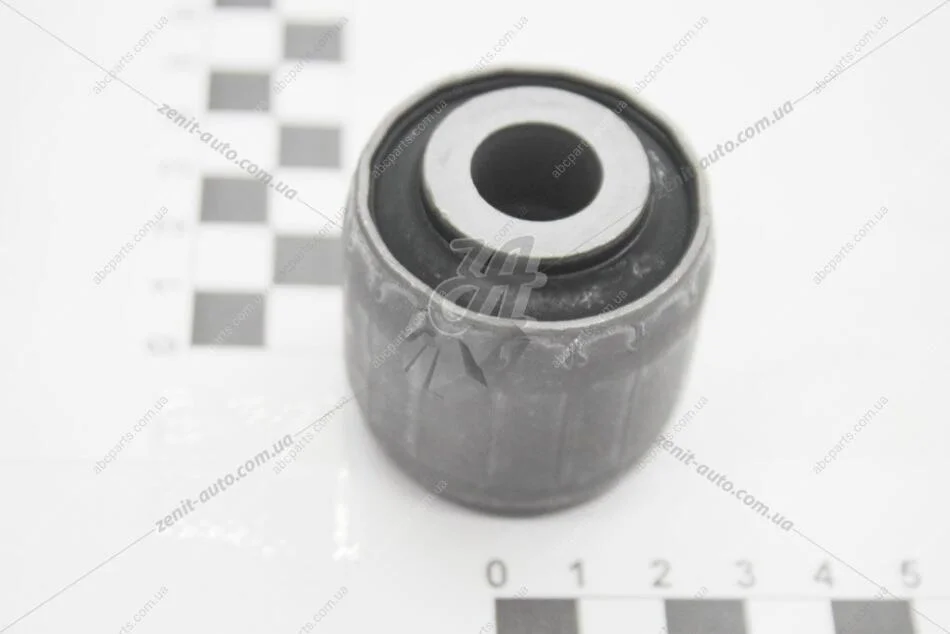 Сайлентблок рычага (48536-60010) TOYOTA 4853660010 (фото 1)