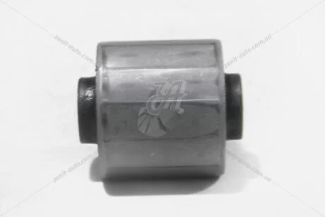 Сайлентблок важеля продол зад (48702-60090) TOYOTA '4870260090