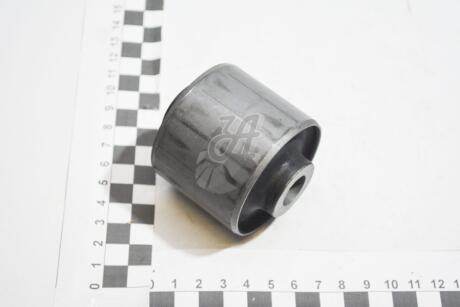 Сайлентблок важеля продол зад (48702-60110) TOYOTA 4870260110