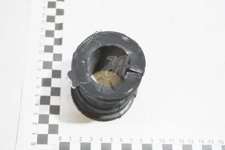 Втулка стабілізатора (48815-60390) TOYOTA 4881560390