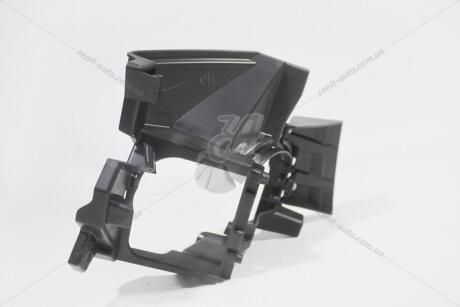 Кронштейн фары противотуманной передней левой (52126-48091) TOYOTA '52126-48091