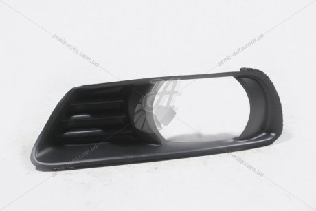 Рамка фары противотуманной левой TOYOTA 5212833050