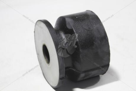 Подушка #3 нижн рамы LC200 (08-) (52206-60030) TOYOTA 5220660030