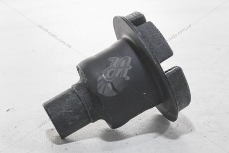 Втулка стабилизатора заднего TOYOTA '5221148010 (фото 1)