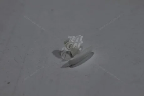 Кліпса ущільнювача двері LC200 (17-) 4,5d Toyota TOYOTA '6786752010