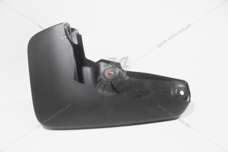 Бризговик передній правий (76621-42130) TOYOTA '76621-42130
