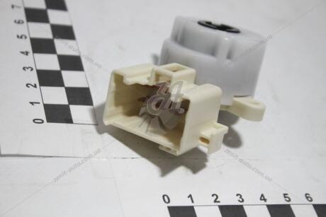 Контактна група (84450-12200) TOYOTA 8445012200