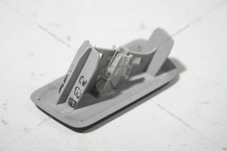 Кришка омивача фари правою (85044-0C010C0) TOYOTA 850440C010C0