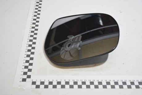 Стекло зеркала TOYOTA 8793160B60