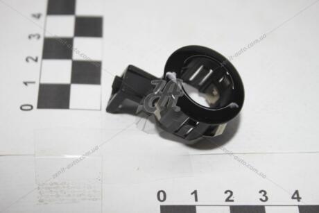 Корпус крепления парктроника (89348-33060C0) TOYOTA 8934833060C0