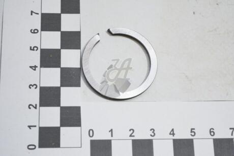 Кольцо стопорное (90520-31007) TOYOTA 9052031007