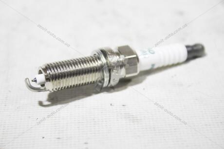 Свеча зажигания (90919-01275) TOYOTA 9091901275