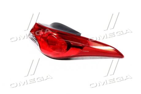 Фонарь задний внешний правый Hyundai Elantra (11-) TYC '11C183052B