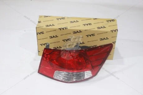 Ліхтар задній зовнішній правий KIA Cerato (09-) (11-E331-05-2B) TYC '11E331052B