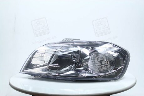 Фара ліва з моторчиком Chevrolet Aveo T250 (06-) седан (20-B082-A5-2B) TYC '20B082A52B