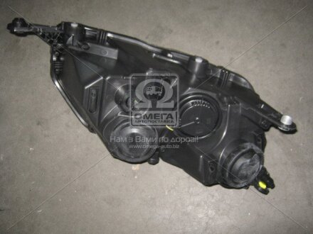 Фара ліва з моторчиком Skoda Rapid (12-) H7/H15 (20-F132-05-2B) TYC '20F132052B