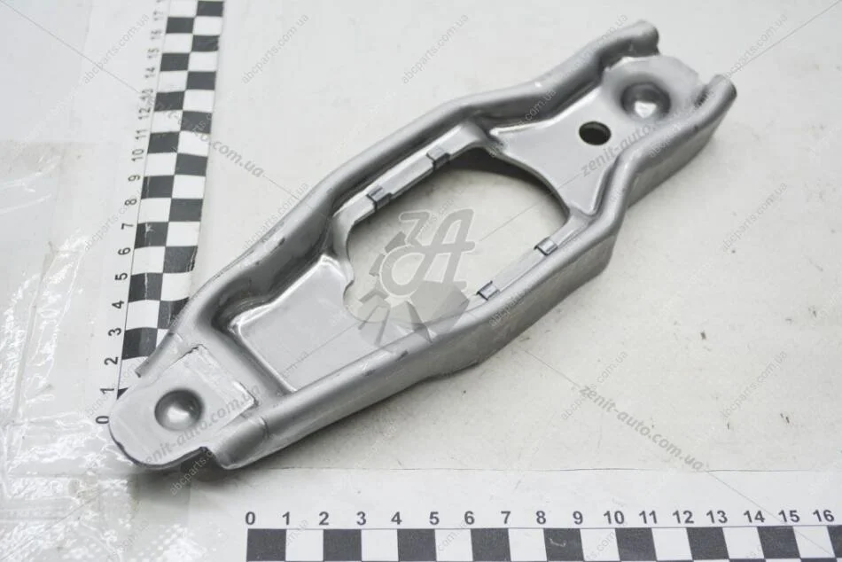 Вилка выключения сцепления Audi, VW, Skoda, Seat 1.4, 1.5 D, 1.6, 1.9, 2.0 D, 2.5 (2004-) VAG 02J141719C (фото 1)