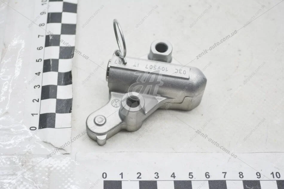 Натяжитель цепи ГРМ VW Jetta, Passat, Polo (13-)/Skoda Fabia, Octavia, Superb (07-15)/Seat Toledo 1.4,1.6 (13-15) VAG 03C109507BA (фото 1)
