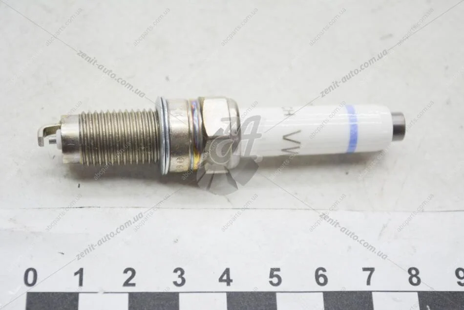 Свiчка запалювання Longlife VW Polo/Skoda Fabia (15-), Octavia (18-), Rapid (13-)/Seat Ibiza, Toledo 1.0, 1.6 (16-) VAG 04C905616D (фото 1)