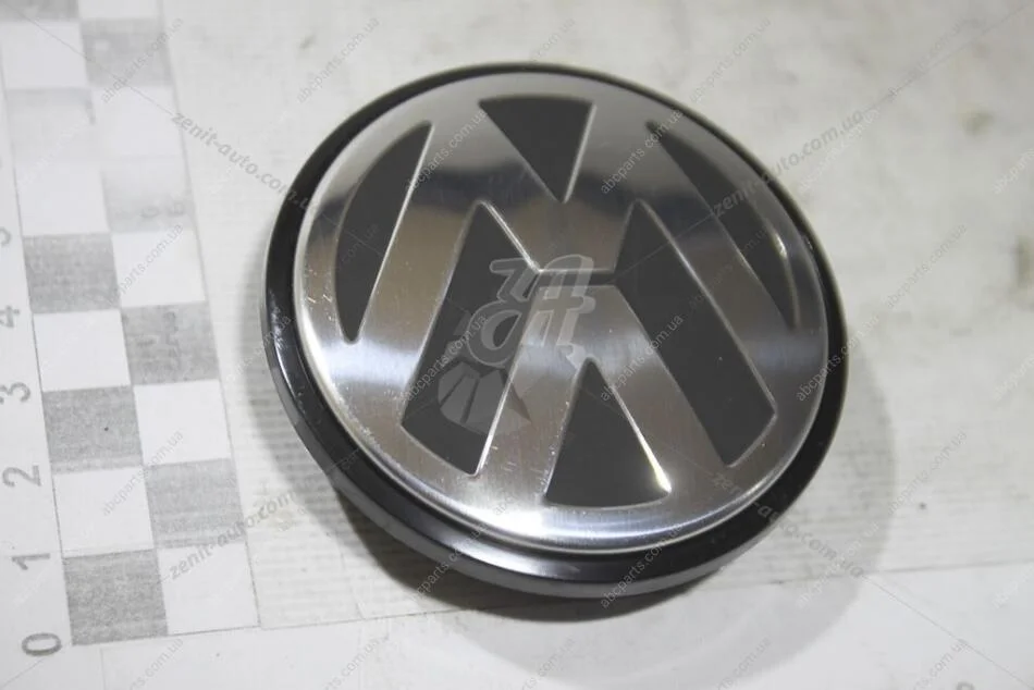 Фільтр масляний VW Touareg 3.0D (03-10)/Audi A4, A5, A6, A8 (05-12) VAG 057115561L (фото 1)