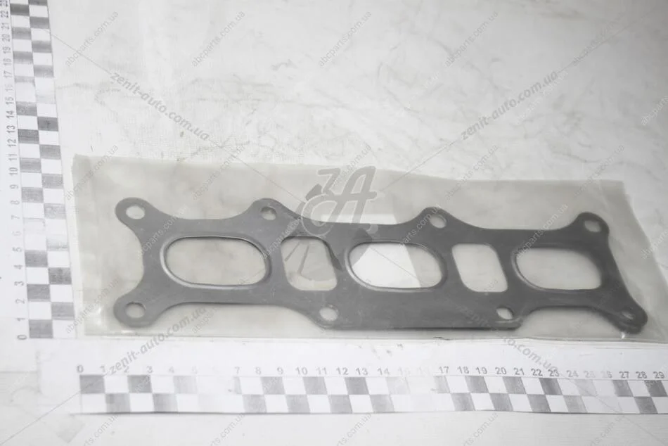 Прокладка випускного колектора VW Touareg 3.0D (11-18)/Audi A4-A8 (10-18), Q5 (13-17), Q7 (10-15) VAG 059253039N (фото 1)