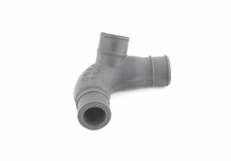 Шланг ВКГ Audi A4 1,8T (02-08) VAG '06B103221H