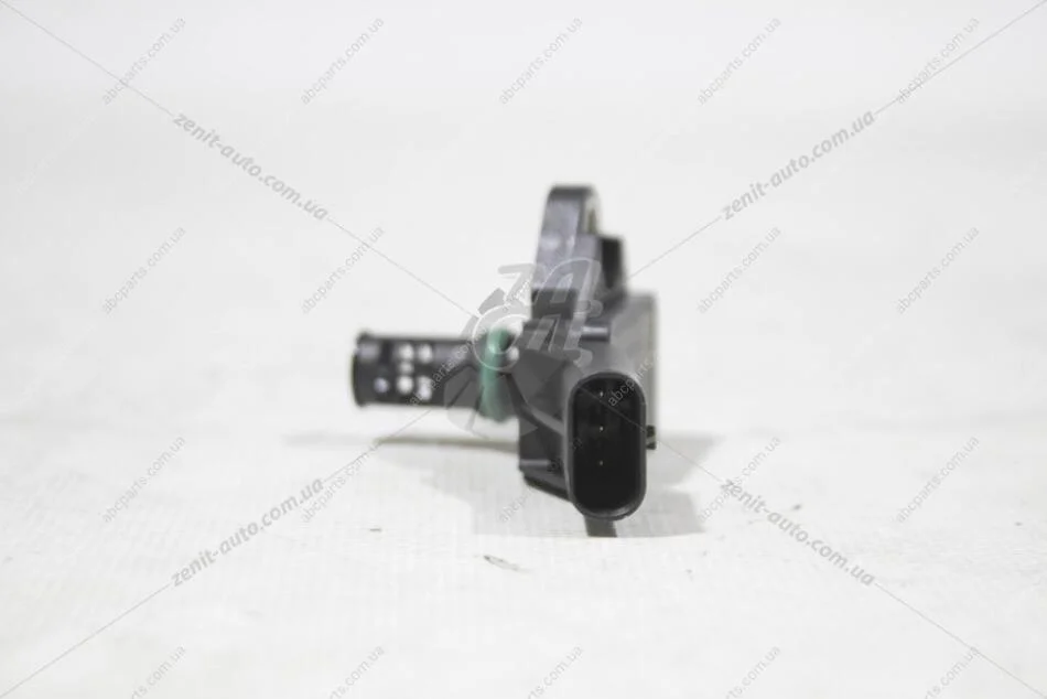 Датчик тиску впускного коллектора 3.0TDI Audi A4 (16-) A6 (15-) Q5 (17-) Q7 (16-) VAG 06E906051AD (фото 1)