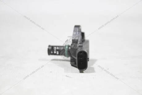 Датчик тиску впускного коллектора 3.0TDI Audi A4 (16-) A6 (15-) Q5 (17-) Q7 (16-) VAG 06E906051AD