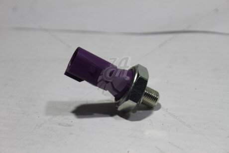 Датчик давления масла ДВС 2,3-2,8 бар AUDI Q7 (16-) 3,0 TFSI VAG '06E919081F