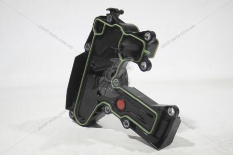 Масловідділювач VW Tiguan 2.0 (12-18)/Audi A4, A5, A6, A8, Q3, Q5 (08-18) VAG 06H103495AK