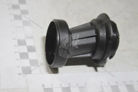 Горловина маслозаливна VW Tiguan 2.0, Passat (16-21) VAG 06K103281A