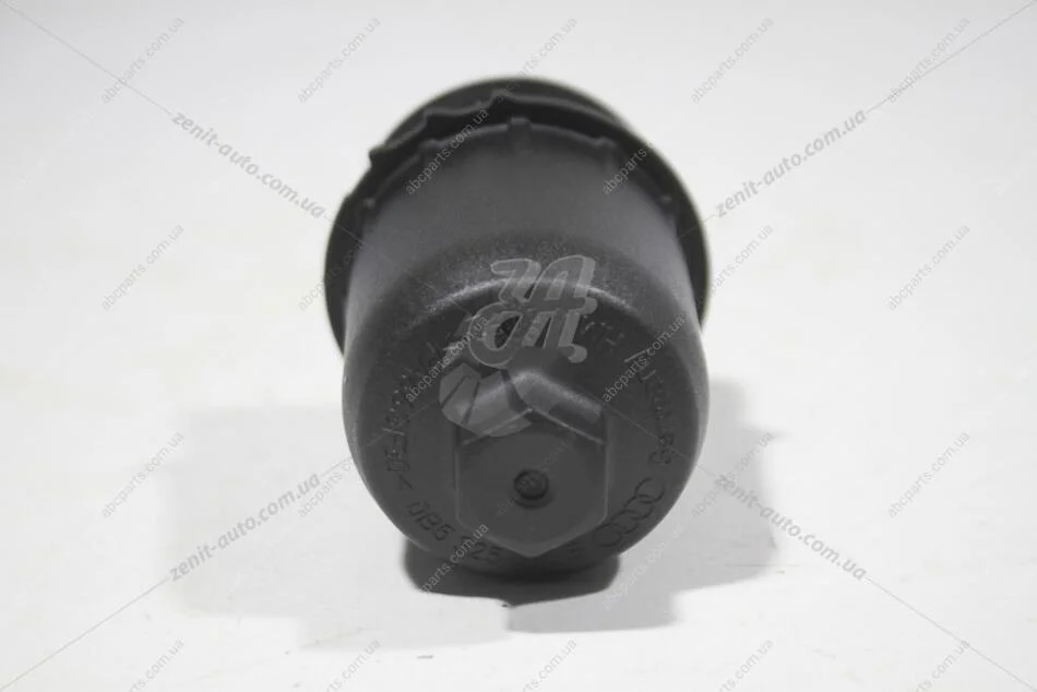 Кришка масляного фільтра КПП Audi 7-ст DSG (0B5325240B) VAG '0B5325240B (фото 1)
