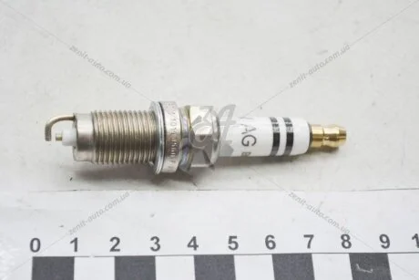 Свiчка запалювання Longlife VW Passat 2.5 (13-), Jetta (06-), Polo 1.6 (10-) VAG 101905601F