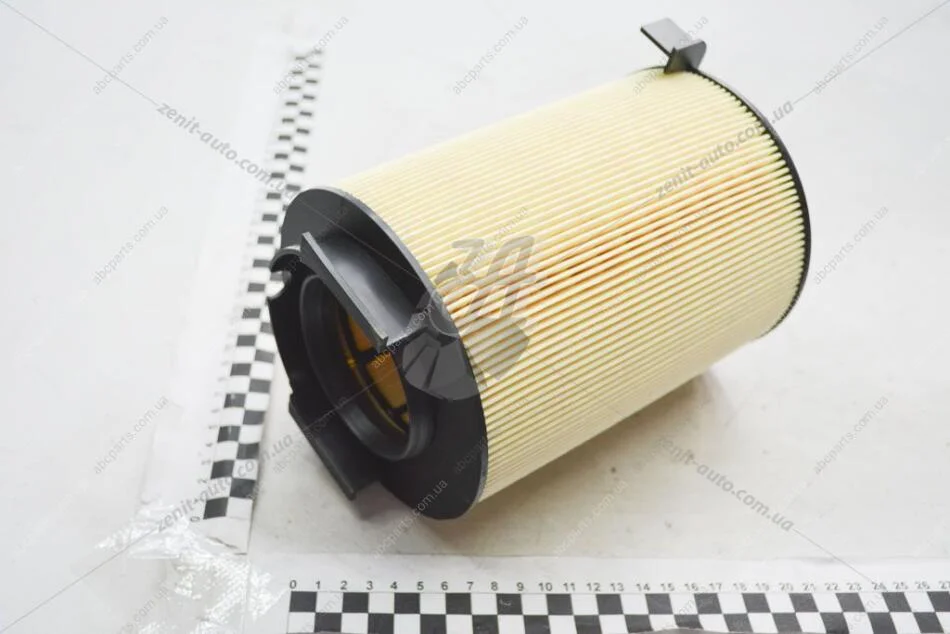 Фiльтр повiтряний двигуна VW Golf (04-14), Passat (07-15), Jetta (06-)/Skoda Octavia (04-13), Superb 1.4, 1.6, 2.0 (08-15) VAG 1F0129620 (фото 1)