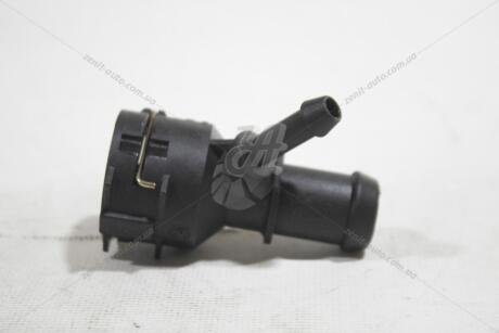 Муфта быстросъемная отопителя VW Passat (06-), Tiguan (08-18)/Skoda Octavia (-13), Superb (08-15) VAG 1K0122291C