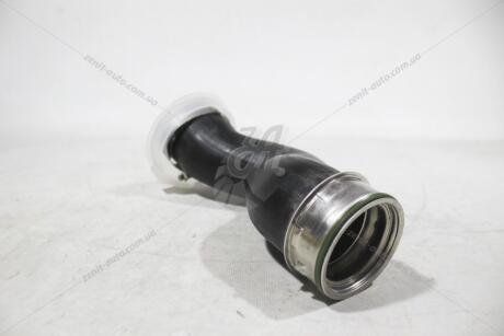 Патрубок интеркуллера напорный VAG 1K0145832AT