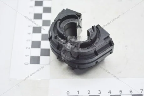 Втулка стабiлiзатора заднього VW Golf, Jetta, Passat, (04-) Tiguan (08-11)/Skoda Octavia, Superb/Audi A3 (04-13) VAG 1K0511327AQ