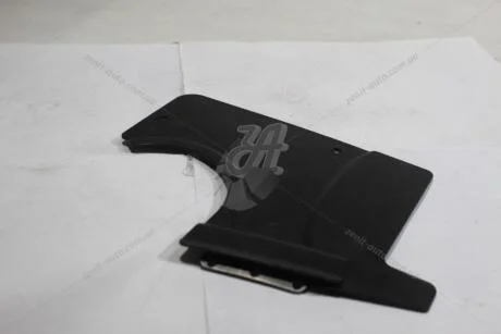 Накладка днища зпереду зліва VW Golf V VI (1K0825271A) VAG '1K0825271A