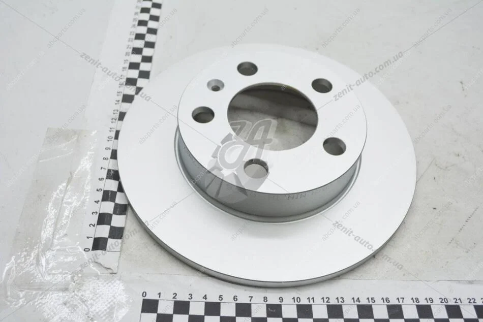 Диск тормозной задний VW Polo (02-)/Audi A1/Skoda Fabia (07-), Rapid (13-), Roomster (11-) VAG 2Q0615601H (фото 1)