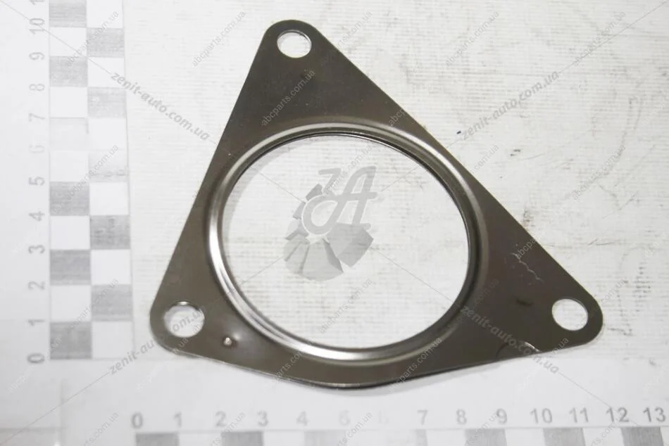 Прокладка системи ВГ VW Touareg 3.0D (11-18), Audi A4, A5, A6, (10-18) Q5 (13-17), Q7 (10-15) VAG 4G0253115A (фото 1)