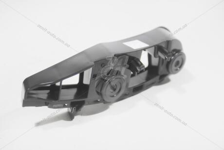 Направляюча ліва переднього бампера VW Jetta (15-18) VAG '5C6807183A
