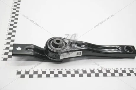 Опора ДВС нижняя Octavia (13-) 1.4TSI (CZDA) VAG 5Q0199855N