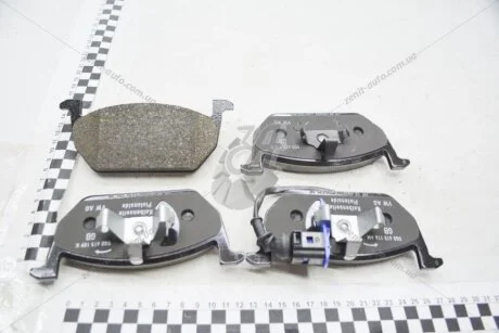 Колодки гальмівні перед (компл) VW Golf/Skoda Octavia/Seat Leon (13-)/Audi A3 (13-16) VAG 5Q0698151C