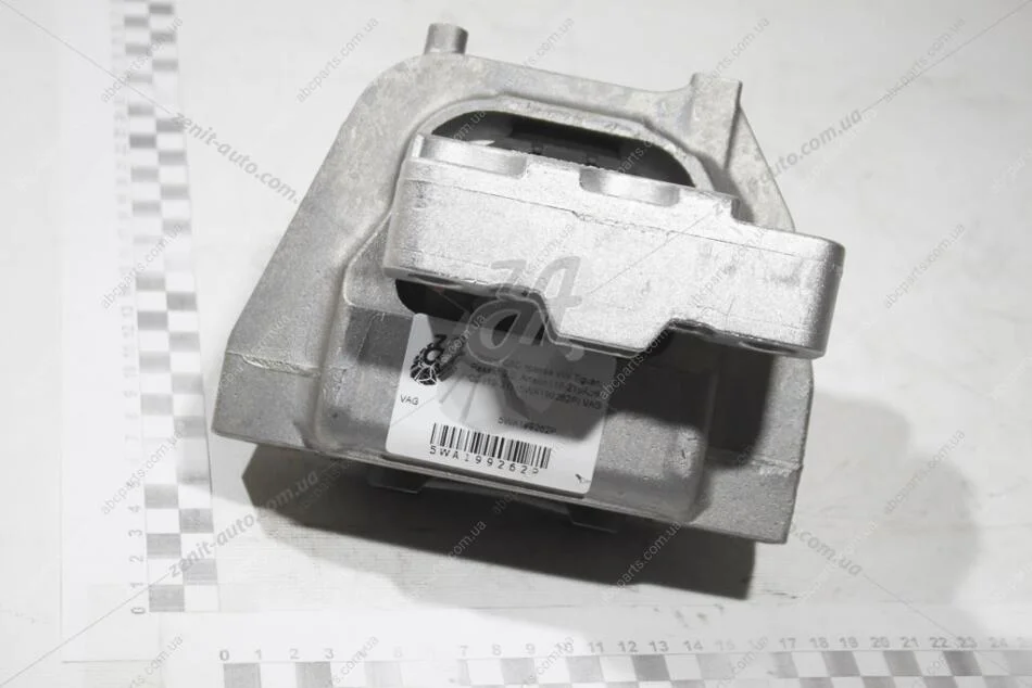 Опора ДВС правая VW Tiguan, Passat 2.0, Arteon (16-21)/Audi Q3 (19-21) VAG 5WA199262P (фото 1)