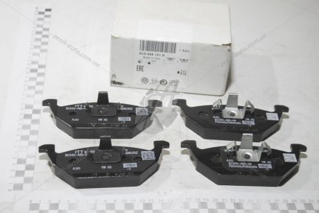 Колодки тормозные перед (компл) Skoda Fabia (15-), Rapid (13-)/Seat Ibiza (16-17), Toledo (16-19) VAG 6C0698151B