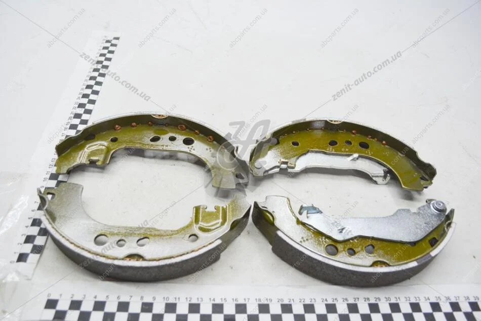Колодки гальмівні задн. бараб, (компл) Skoda Rapid (13-), Roomster (11-15)/Seat Toledo (13-19) VAG 6R0698525B (фото 1)