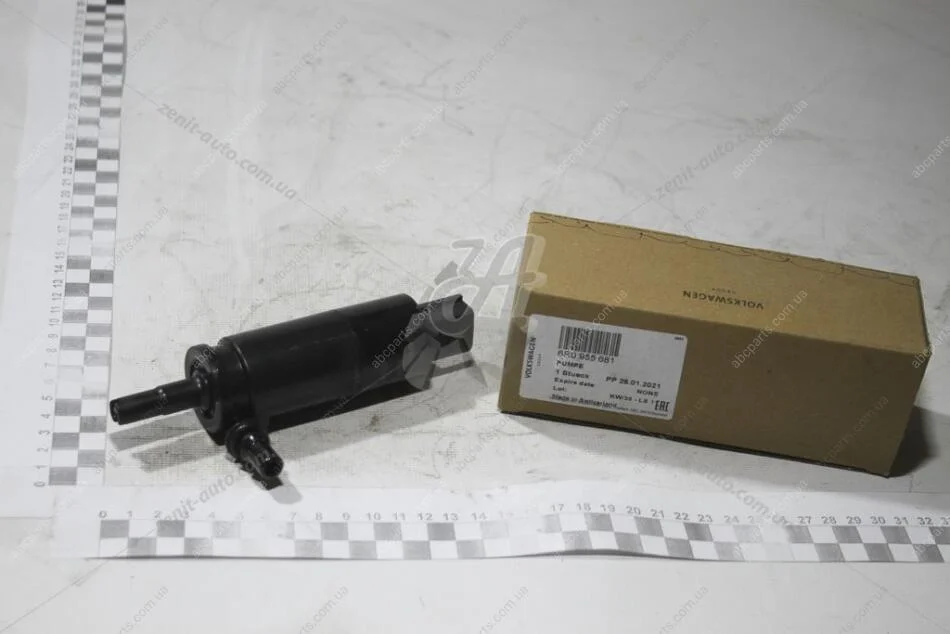 Насос омывателя фар VW/Audi/Skoda/Seat VAG 6R0955681 (фото 1)